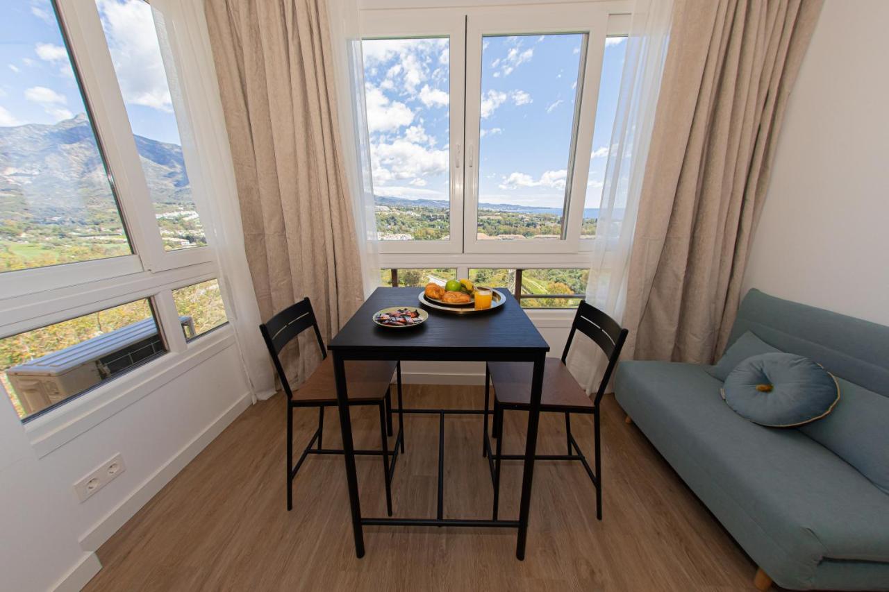 Modern Apartment With Stunning Views Marbella Eksteriør billede